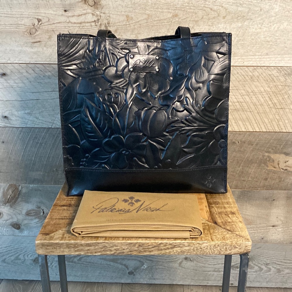 Patricia Nash tote